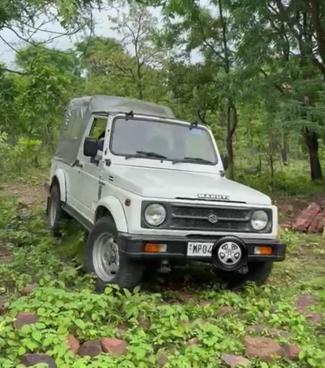 Maruti gypsy