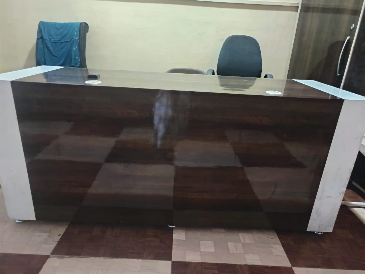 Best A1 Condition Computer Desk